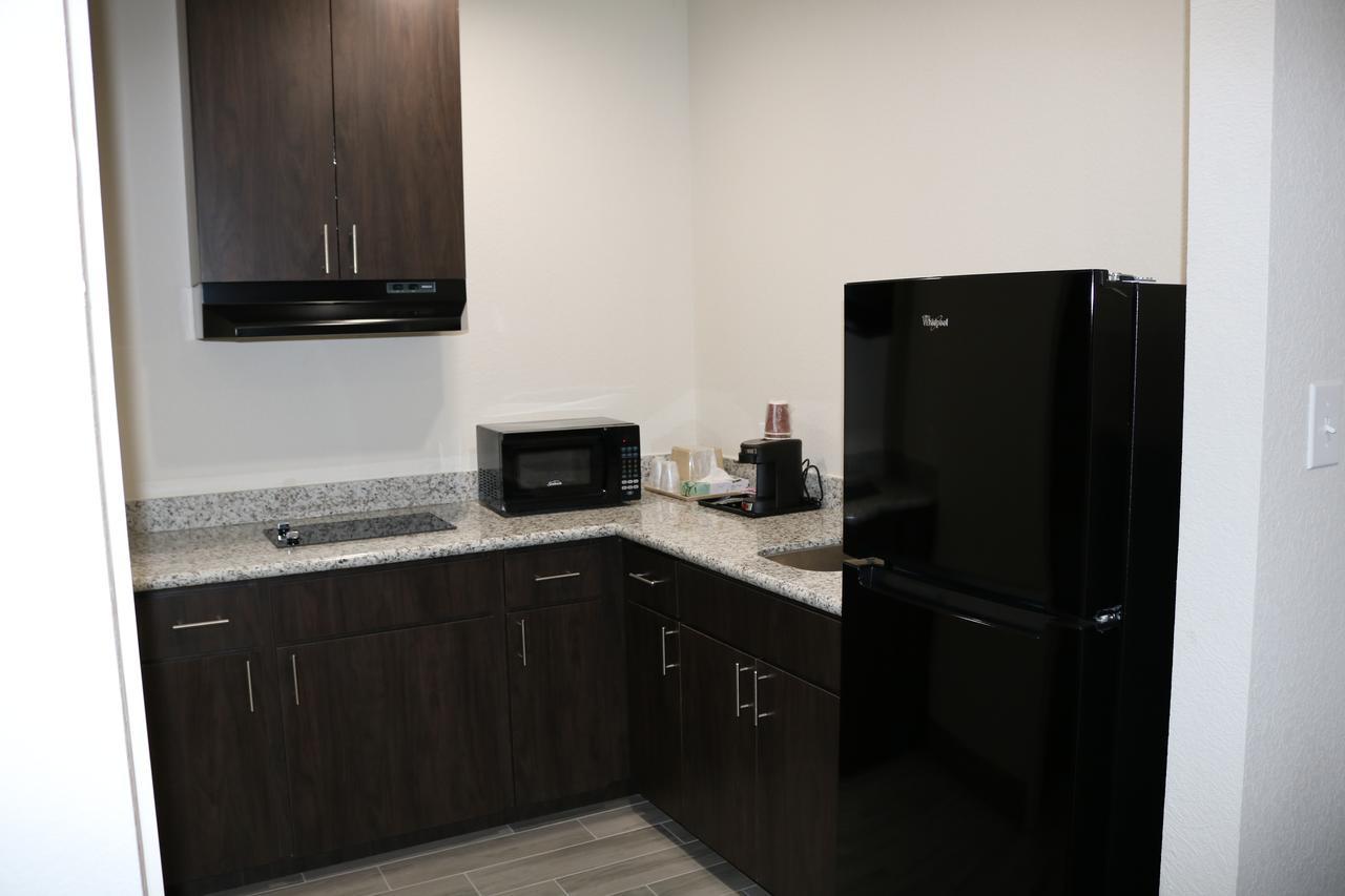 Scottish Inn & Suites - Iah Airport همبل المظهر الخارجي الصورة