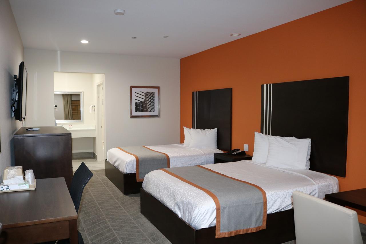 Scottish Inn & Suites - Iah Airport همبل المظهر الخارجي الصورة