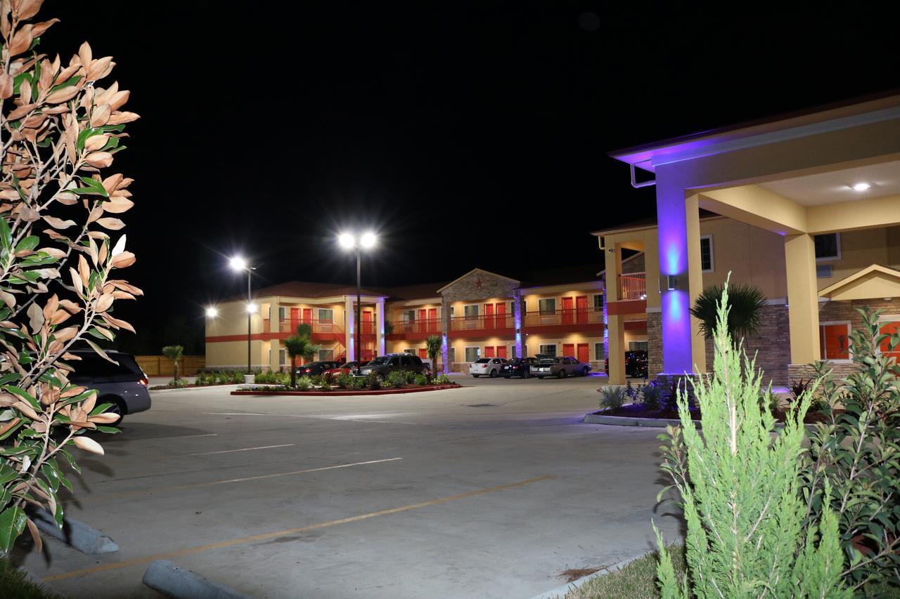 Scottish Inn & Suites - Iah Airport همبل المظهر الخارجي الصورة