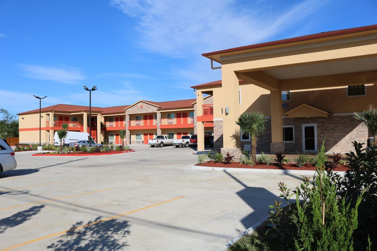 Scottish Inn & Suites - Iah Airport همبل المظهر الخارجي الصورة