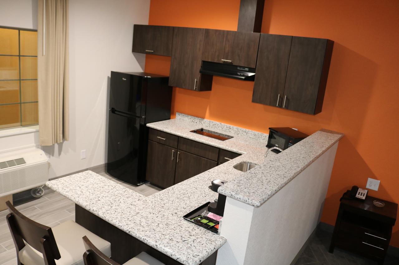Scottish Inn & Suites - Iah Airport همبل المظهر الخارجي الصورة